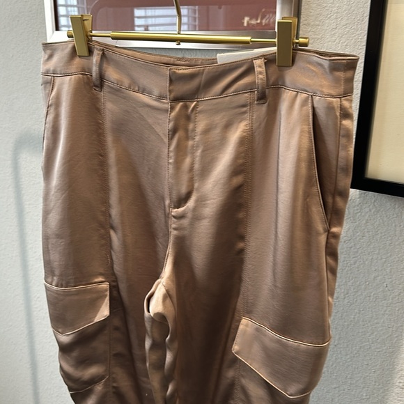 EST 1946  Refined Cargo Pants - Picture 4 of 6